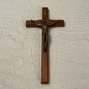 Crucifix Cross Wood & Metal Wall Hanging Good Condition